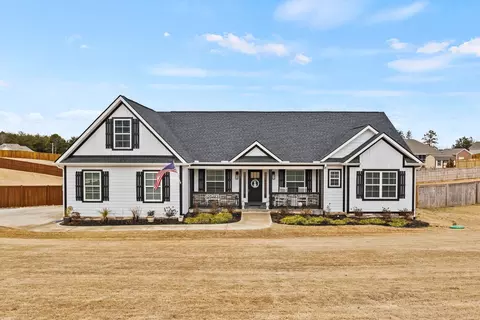 132 Braemar Knoll Dr, Greer, SC 29651