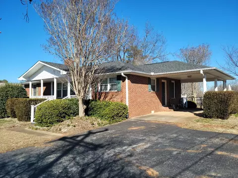 597 E Main St, Duncan, SC 29334 photo 16