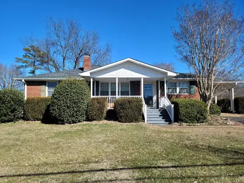 597 E Main St, Duncan, SC 29334