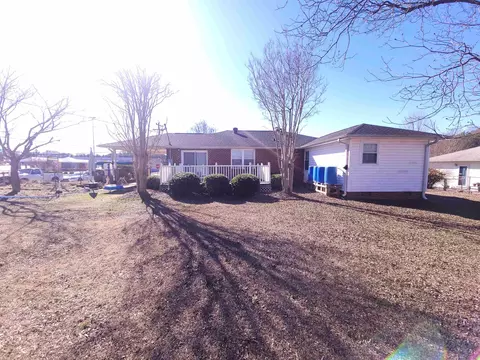 597 E Main St, Duncan, SC 29334 photo 14