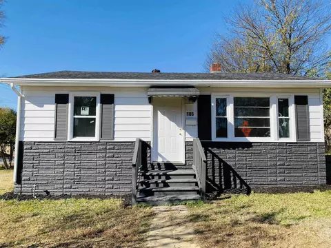105 Monroe St, Gaffney, SC 29340