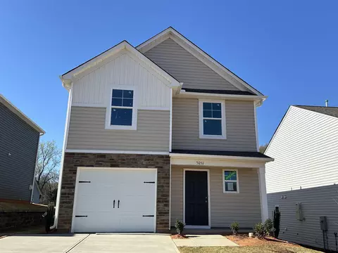 5051 Sunny Creek Dr, Boiling Springs, SC 29316