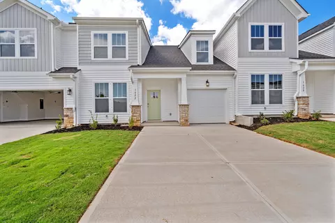 1622 Chelmsford Ct, Spartanburg, SC 29301