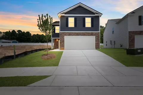 577 Evaleigh St, Woodruff, SC 29388