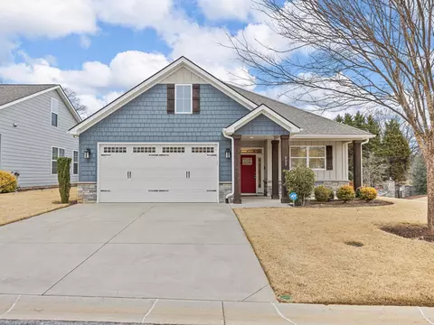 699 Ponden Dr, Greer, SC 29650