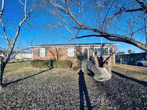 10 Westmoreland Dr, Pacolet, SC 29372