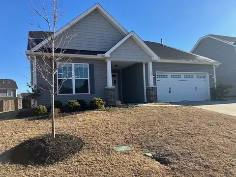 64 Tannery Dr, Greer, SC 29651 photo 2