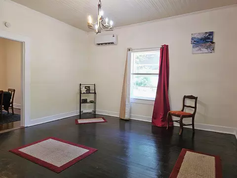 200 Oshields St, Union, SC 29379 photo 4