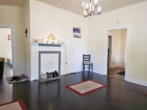200 Oshields St, Union, SC 29379 photo 2