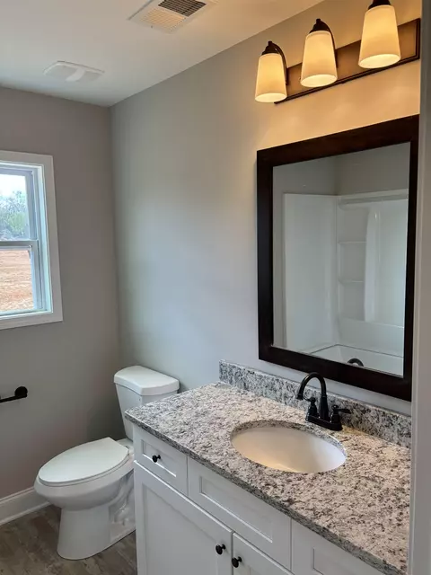 Bath - 151 Worthmore Dr, Gaffney, SC 29340 photo 1 of 3