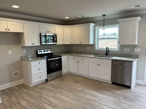 Kitchen - 151 Worthmore Dr, Gaffney, SC 29340 photo 2 of 2