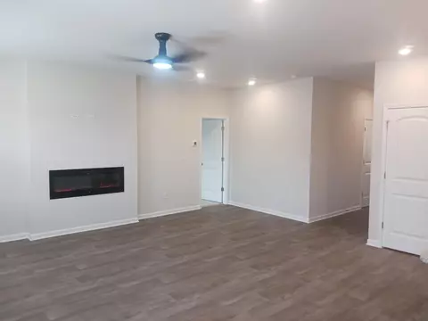 Living - 3048 Emberly Dr, Roebuck, SC 29376 photo 1 of 1