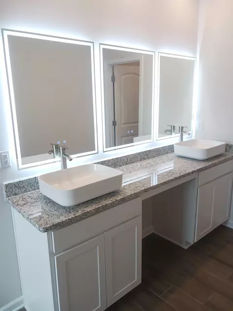Bath - 3048 Emberly Dr, Roebuck, SC 29376 photo 1 of 6