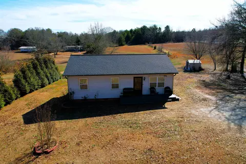 511 Burnetts Rd, Chesnee, SC 29323