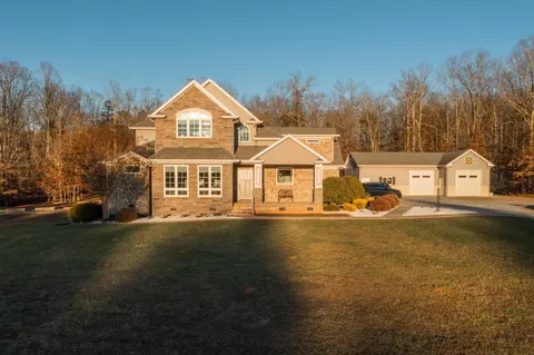 1050 Landrum Mill Rd, Campobello, SC 29322