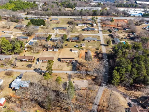 View/Area - 232 Overhill Dr, Duncan, SC 29334 photo 4 of 4
