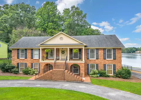 216 Winfield Dr, Spartanburg, SC 29307