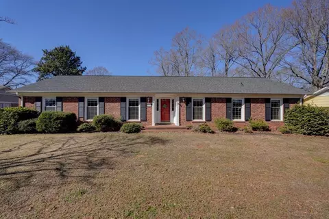 703 Meadowbrook Dr, Spartanburg, SC 29307