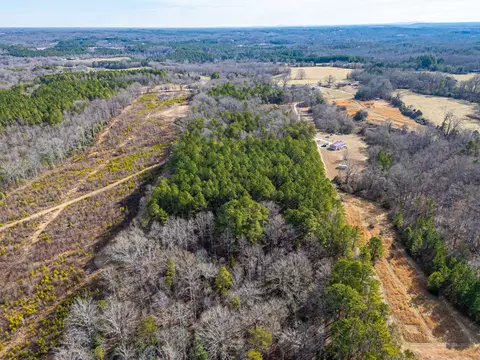 116 Arnold Dr, Mooresboro, NC 28114