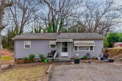 48 Bobo St, Inman, SC 29349
