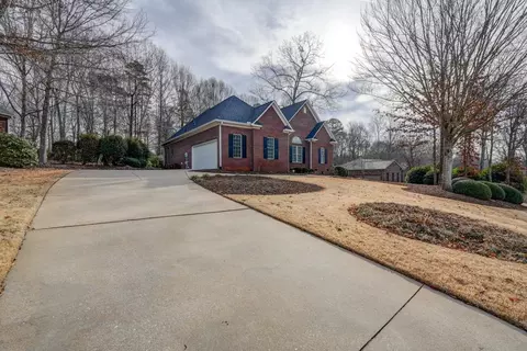 235 Amanda Ct, Moore, SC 29369 photo 4