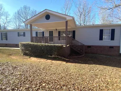 117 Pelican Dr, Greenwood, SC 29649