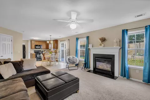 400 Chartwell Dr, Greer, SC 29650 photo 9