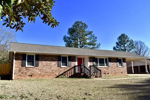 805 Lucerne Dr, Spartanburg, SC 29302
