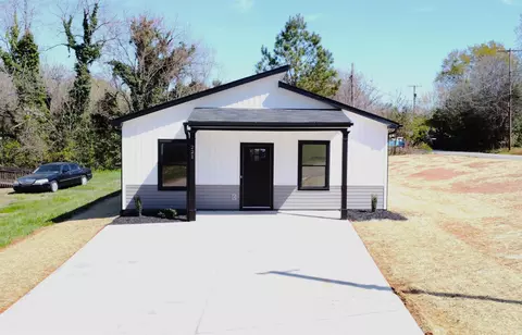 221 Sims Chapel Rd, Spartanburg, SC 29306