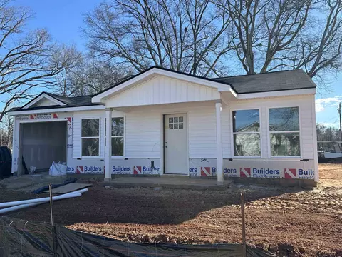 338 Horseshoe Cir, Spartanburg, SC 29302