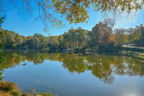 View/Area - 200 W Killarney Lk, Moore, SC 29369 photo 3 of 7