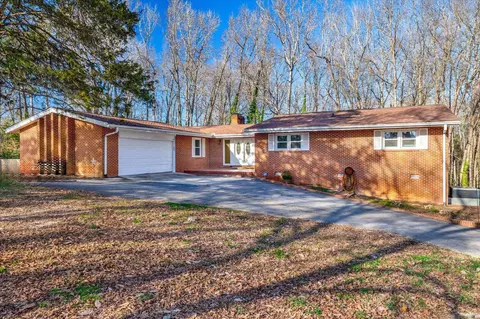 2687 Stagecoach Rd, Laurens, SC 29360