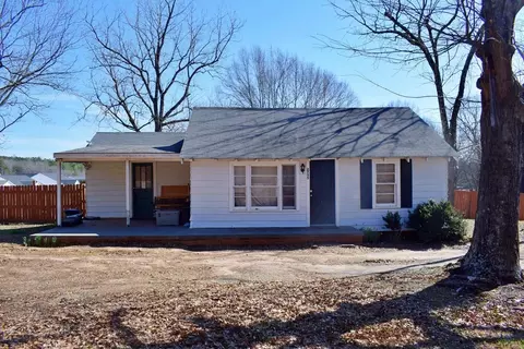 2755 Mount Lebanon Rd, Campobello, SC 29322