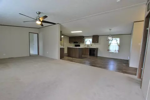 214 Overhill Dr, Duncan, SC 29334 photo 4