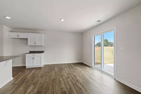 1233 Golf Dr, Roebuck, SC 29376 photo 35