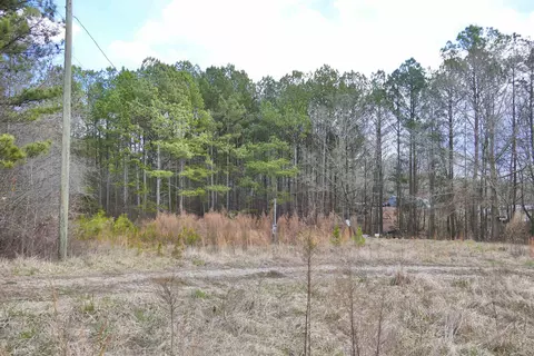 137 Crenshaw Rd, Cowpens, SC 29330