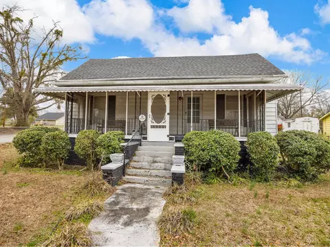 339 Woodruff St, Woodruff, SC 29388