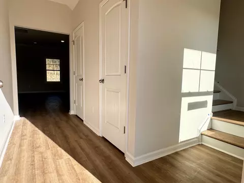 2018 Silverwalk Ct, Duncan, SC 29334 photo 3