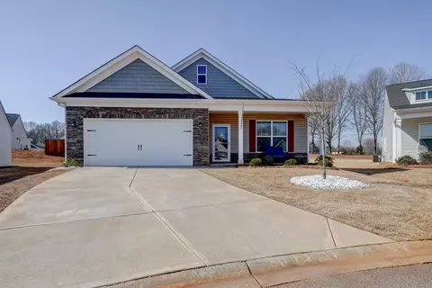 157 Broadleigh Ct, Boiling Springs, SC 29316