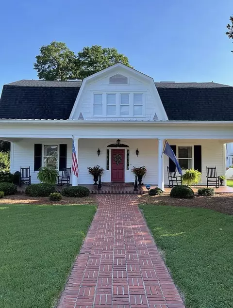 603 E Main St, Union, SC 29379