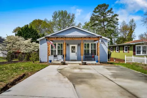 405 Pine St, Greer, SC 29650