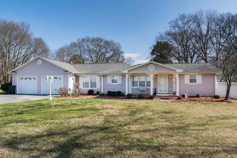 250 Fairview Church Rd, Spartanburg, SC 29303