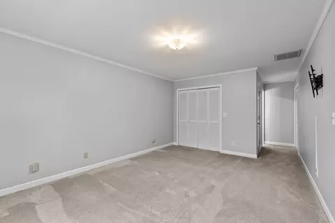 106 Fox Run Cir, Greer, SC 29651 photo 16