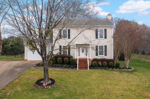 106 Fox Run Cir, Greer, SC 29651 photo 3
