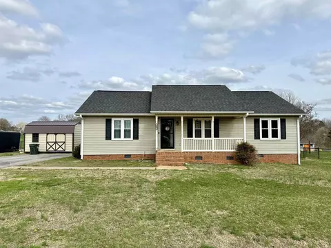 209 Mystic Ct, Chesnee, SC 29323