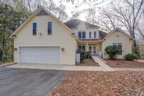 1069 Riverview Dr, Spartanburg, SC 29307