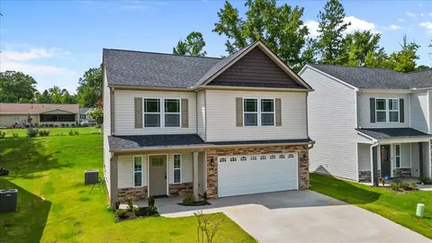 504 Timberwood Dr, Woodruff, SC 29388 photo 2