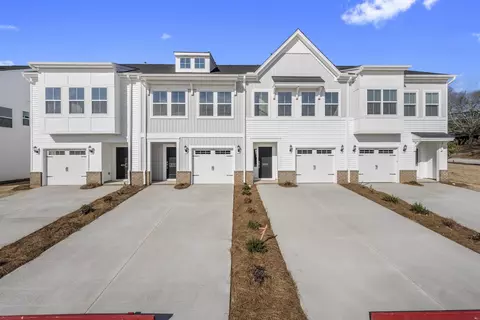 6028 Charlesdale Way, Spartanburg, SC 29302