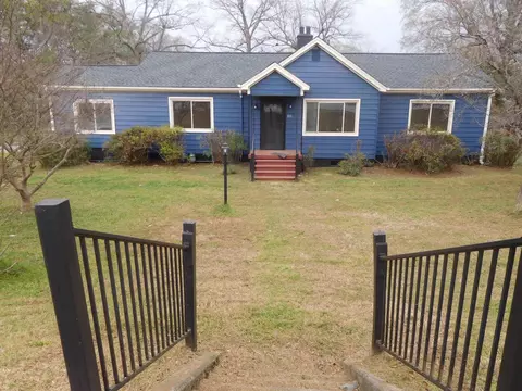 810 S Limestone Steet St, Gaffney, SC 29341