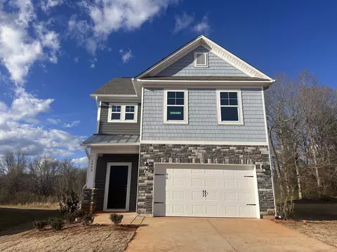 2009 Silverwalk Ct, Duncan, SC 29334